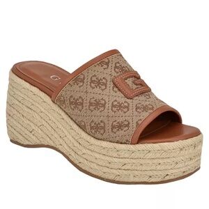 NWT ~ Guess Women’s “Zakki” One Band Logo Slide Espadrille Wedge Sandals